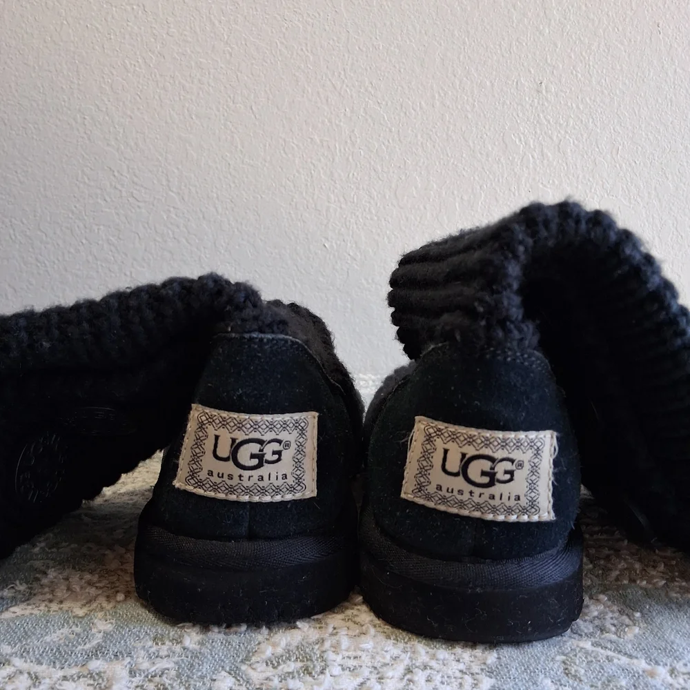 UGG Australia Black Cardy Tall Knit Fold-Over Boots Sz 8 Cozy Cozy Classic